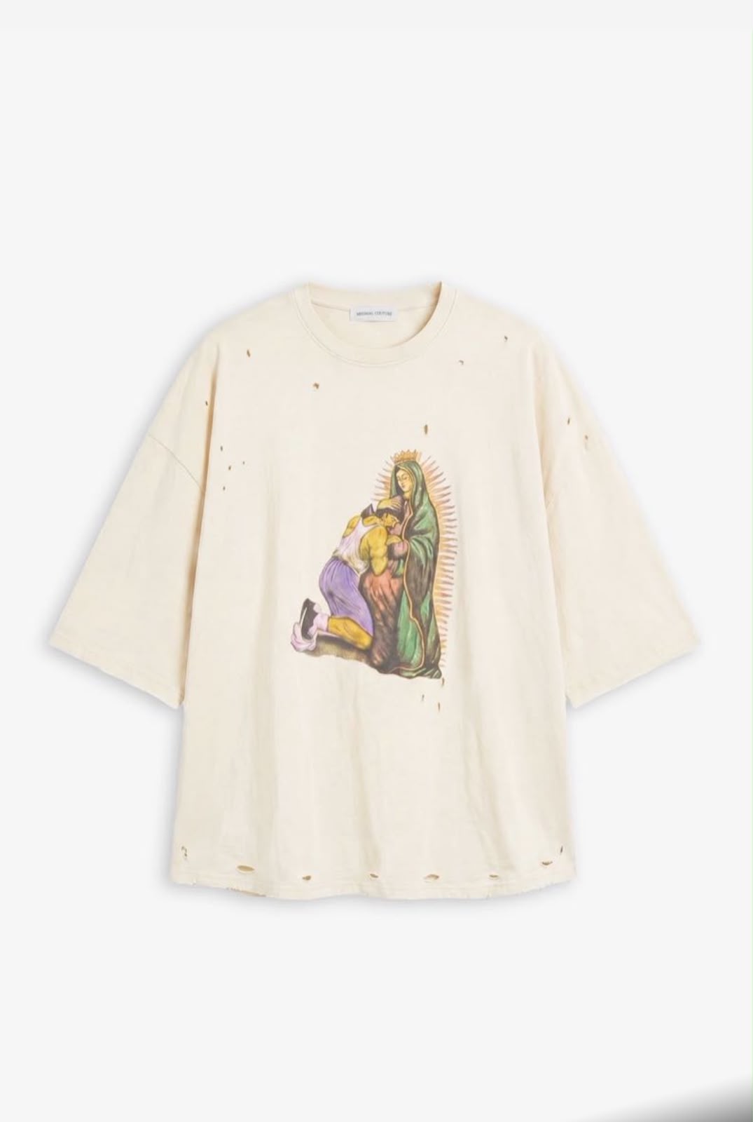 Shirt big over santa Madre