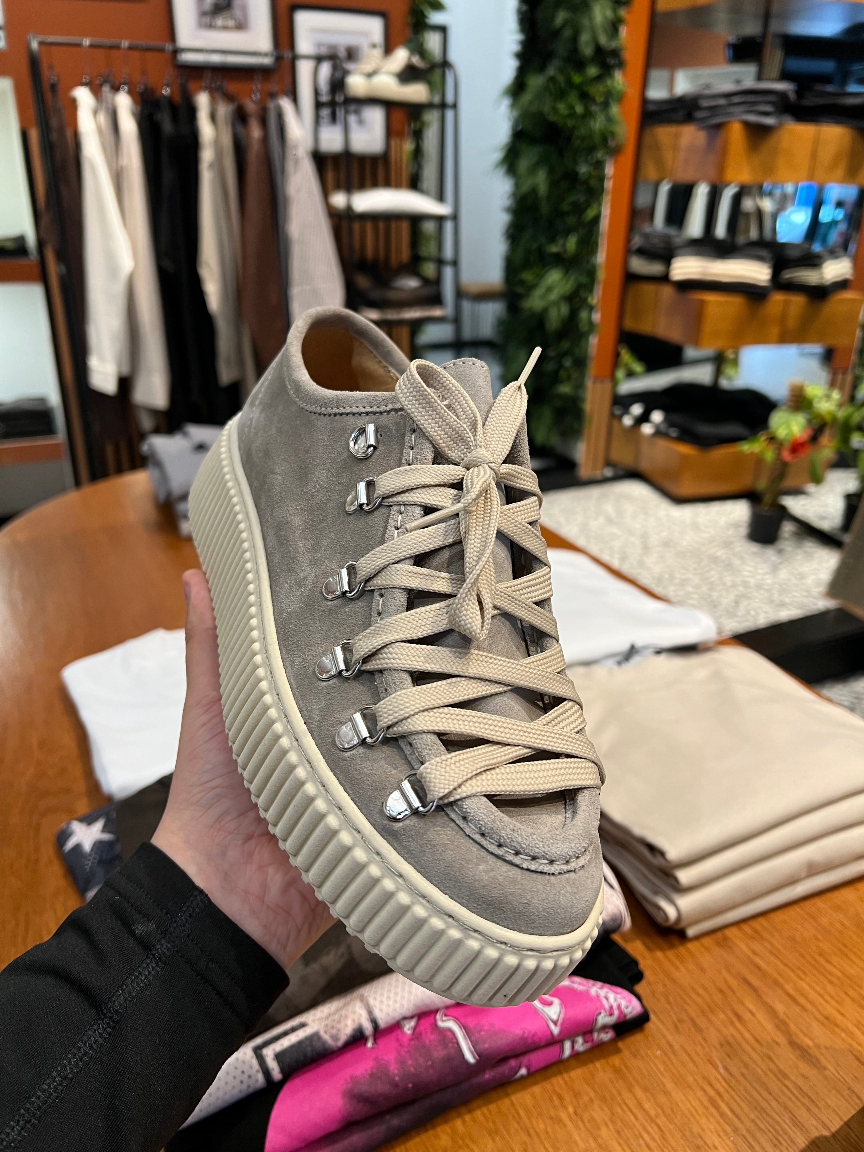 Shoes ingegnere beige